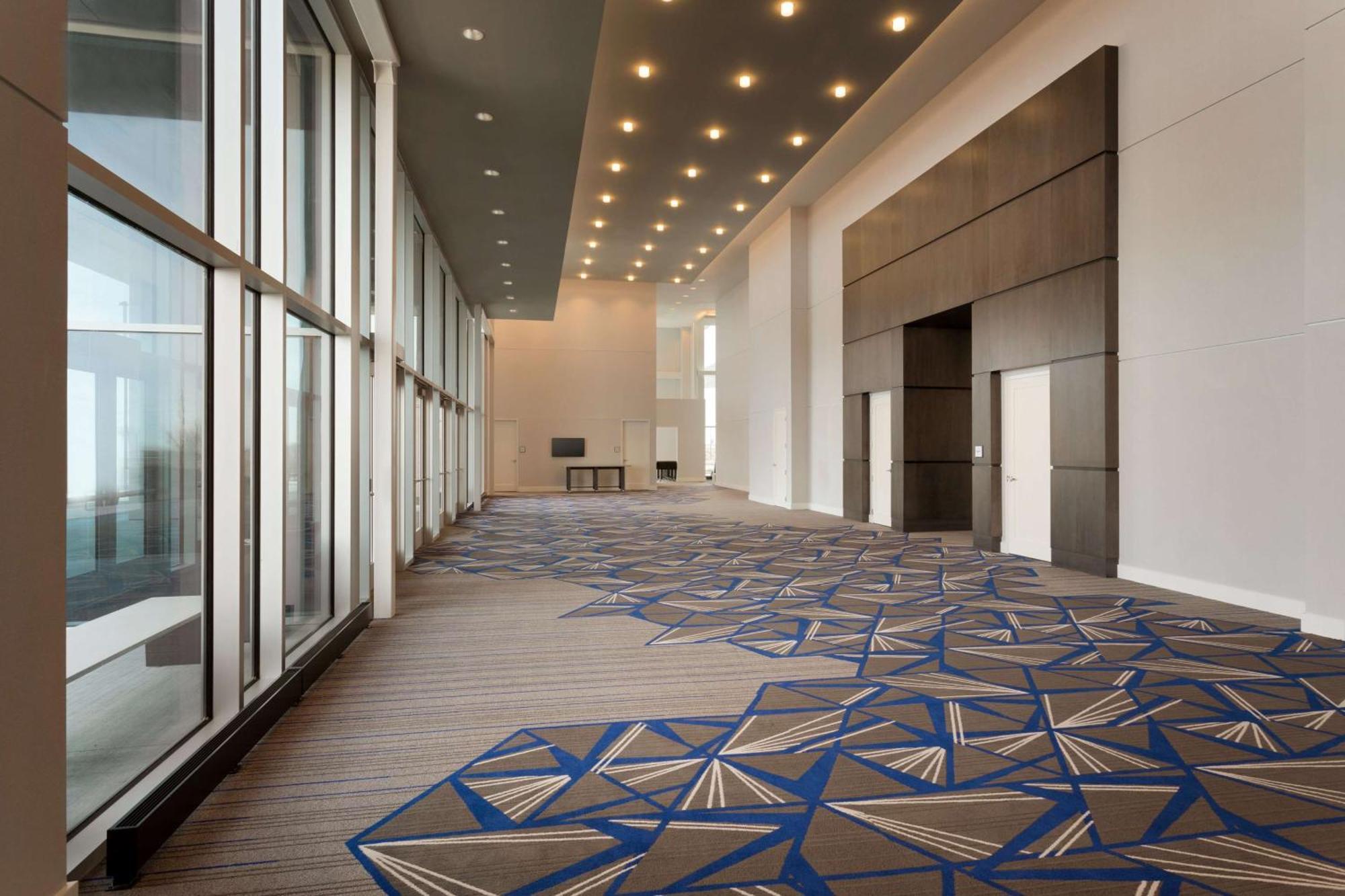 Embassy Suites By Hilton Kansas City Олэт Экстерьер фото