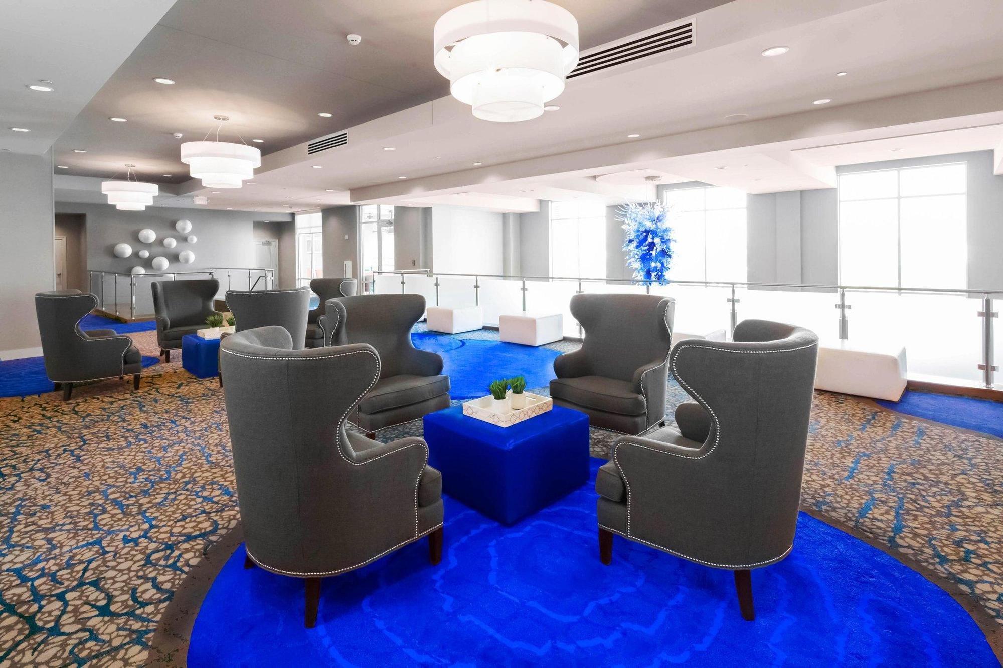 Embassy Suites By Hilton Kansas City Олэт Экстерьер фото